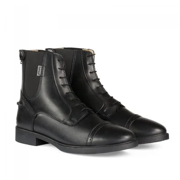 Buty do jazdy konnej: sztyblety, oficerki i cechy dobrego wyboru