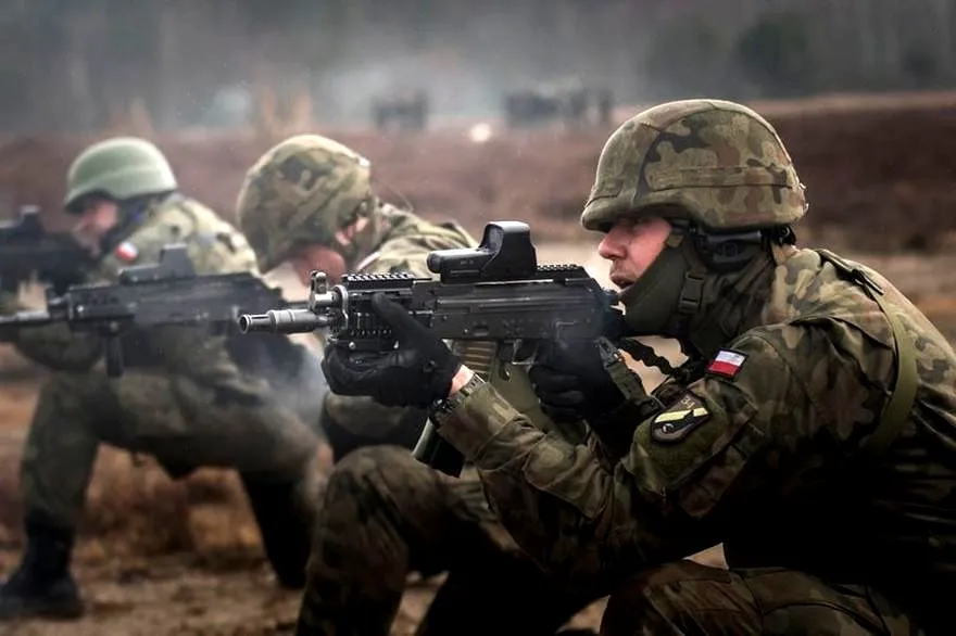 Czy wojsko wlicza się do okresu składkowego — co warto wiedzieć